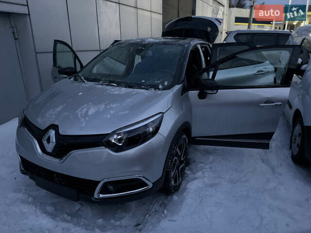 Серый Рено Каптур, объемом двигателя 1.5 л и пробегом 69 тыс. км за 13900 $, фото 46 на Automoto.ua