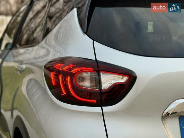 Серый Рено Каптур, объемом двигателя 0 л и пробегом 114 тыс. км за 8599 $, фото 13 на Automoto.ua