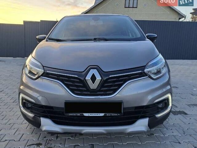 Серый Рено Каптур, объемом двигателя 1.5 л и пробегом 80 тыс. км за 14500 $, фото 2 на Automoto.ua