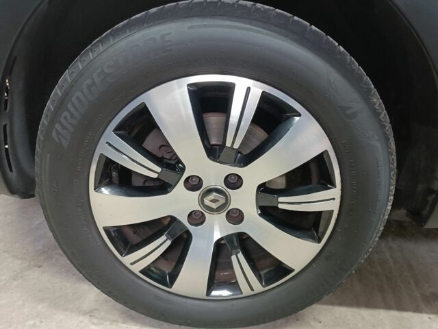 Серый Рено Каптур, объемом двигателя 1.5 л и пробегом 140 тыс. км за 13700 $, фото 12 на Automoto.ua