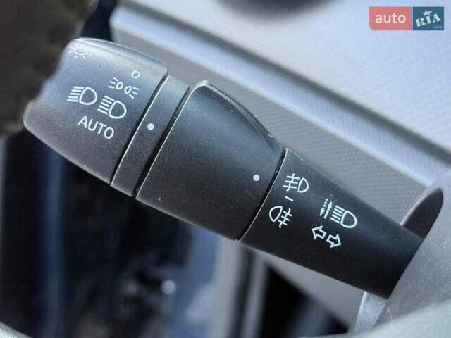 Синий Рено Каптур, объемом двигателя 1.5 л и пробегом 94 тыс. км за 11500 $, фото 45 на Automoto.ua