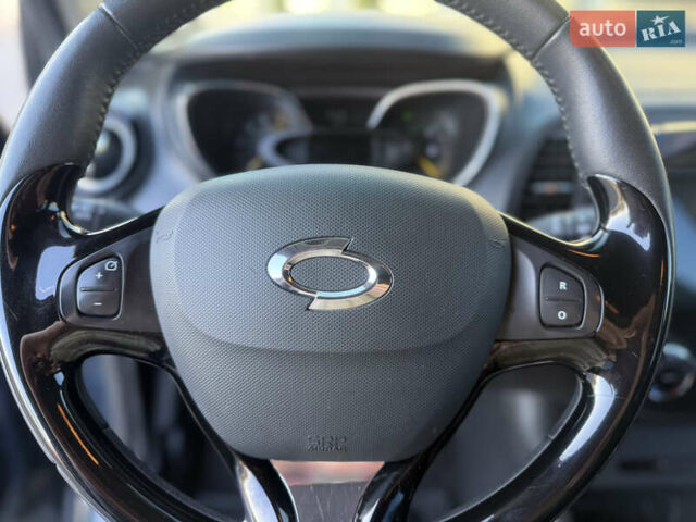 Синий Рено Каптур, объемом двигателя 1.5 л и пробегом 94 тыс. км за 11500 $, фото 44 на Automoto.ua