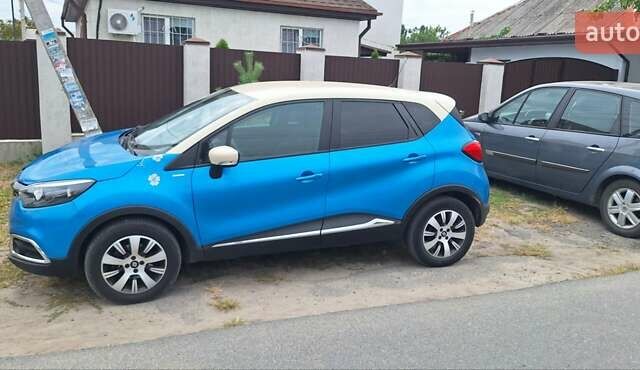 Синій Рено Каптур, об'ємом двигуна 1.2 л та пробігом 98 тис. км за 11350 $, фото 13 на Automoto.ua