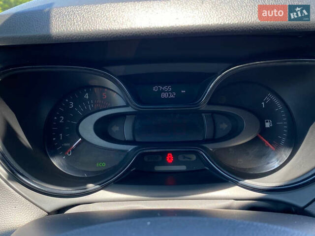 Рено Каптур 2018 у Житомирі на Automoto.ua Синій Рено Каптур, об'ємом двигуна 1.46 л та пробігом 220 тис. км за 11900 $, фото 9 на Automoto.ua