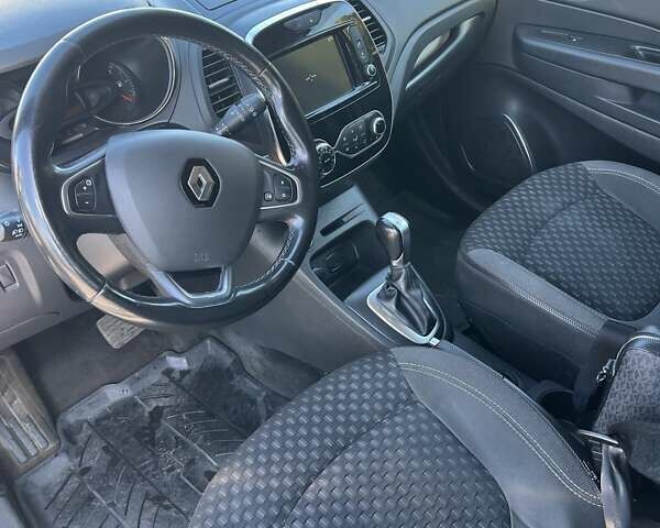 Синій Рено Каптур, об'ємом двигуна 1.46 л та пробігом 120 тис. км за 14700 $, фото 7 на Automoto.ua