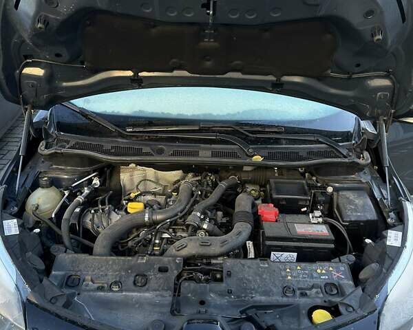 Синий Рено Каптур, объемом двигателя 0.9 л и пробегом 79 тыс. км за 12000 $, фото 11 на Automoto.ua