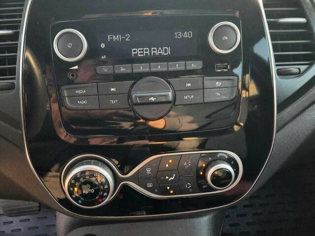 Синий Рено Каптур, объемом двигателя 1.5 л и пробегом 126 тыс. км за 14500 $, фото 8 на Automoto.ua