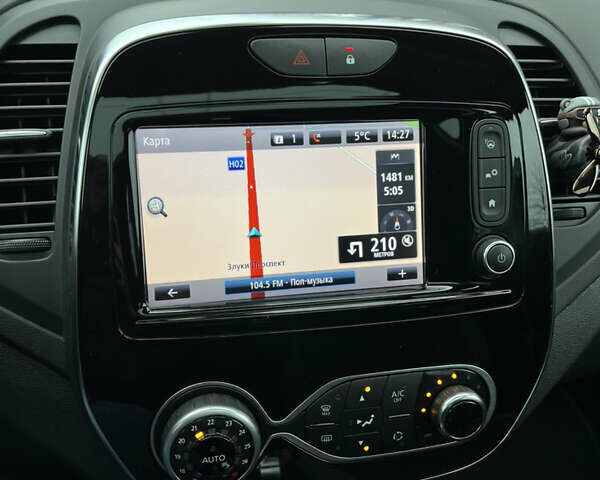 Синий Рено Каптур, объемом двигателя 1.5 л и пробегом 130 тыс. км за 15150 $, фото 79 на Automoto.ua