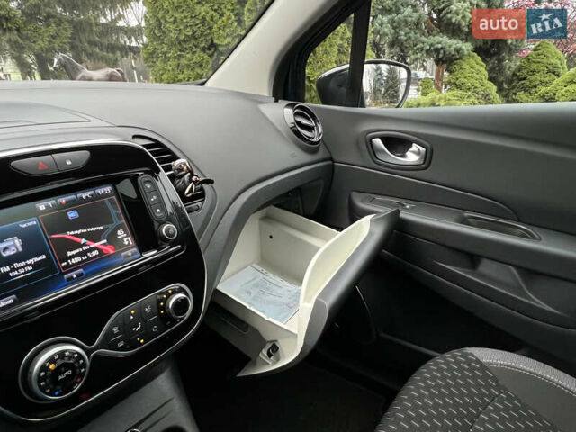 Синий Рено Каптур, объемом двигателя 1.5 л и пробегом 130 тыс. км за 15150 $, фото 77 на Automoto.ua