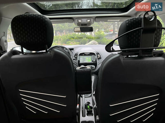 Синий Рено Каптур, объемом двигателя 1.5 л и пробегом 130 тыс. км за 15150 $, фото 46 на Automoto.ua