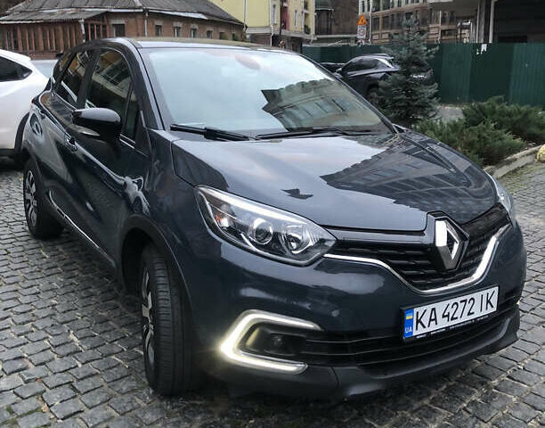 Синий Рено Каптур, объемом двигателя 0.9 л и пробегом 79 тыс. км за 12200 $, фото 2 на Automoto.ua