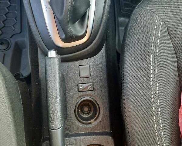 Синий Рено Каптур, объемом двигателя 1.5 л и пробегом 126 тыс. км за 14500 $, фото 10 на Automoto.ua