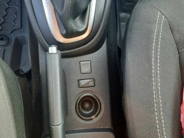 Синий Рено Каптур, объемом двигателя 1.5 л и пробегом 126 тыс. км за 14500 $, фото 10 на Automoto.ua