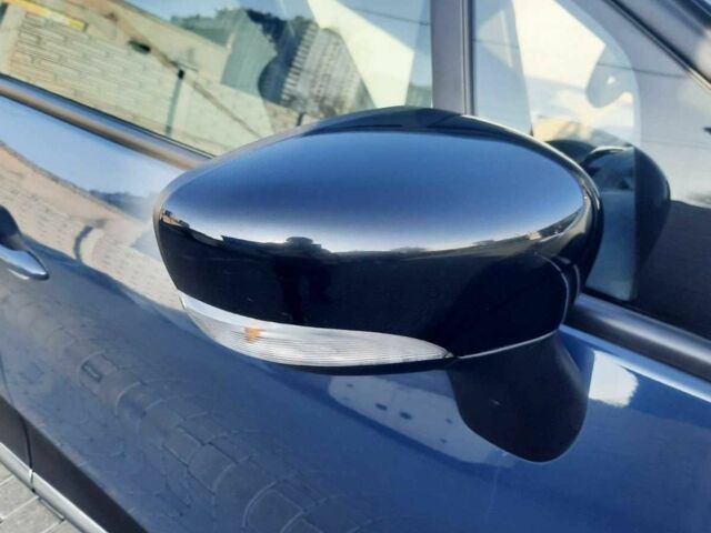 Синий Рено Каптур, объемом двигателя 1.5 л и пробегом 126 тыс. км за 14500 $, фото 4 на Automoto.ua