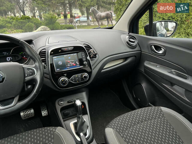 Синий Рено Каптур, объемом двигателя 1.5 л и пробегом 130 тыс. км за 15150 $, фото 60 на Automoto.ua