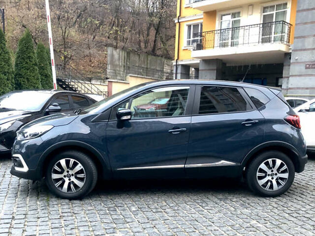 Синий Рено Каптур, объемом двигателя 0.9 л и пробегом 79 тыс. км за 12200 $, фото 7 на Automoto.ua