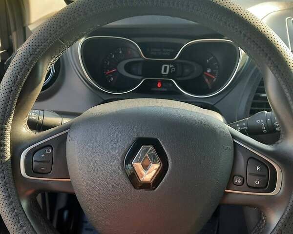 Синий Рено Каптур, объемом двигателя 1.5 л и пробегом 126 тыс. км за 14500 $, фото 12 на Automoto.ua