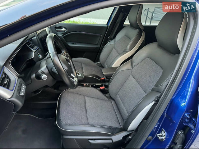 Синій Рено Каптур, об'ємом двигуна 1.6 л та пробігом 41 тис. км за 18900 $, фото 22 на Automoto.ua