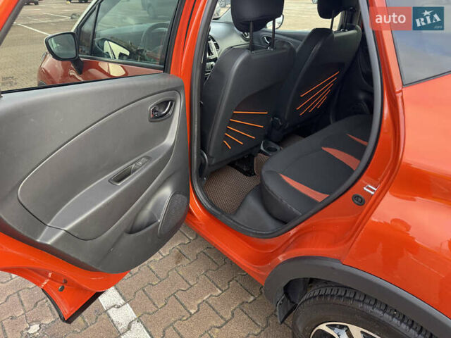 Оранжевый Рено Каптур, объемом двигателя 1.5 л и пробегом 153 тыс. км за 11800 $, фото 37 на Automoto.ua