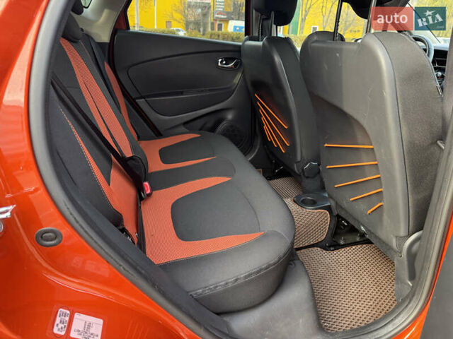 Оранжевый Рено Каптур, объемом двигателя 1.5 л и пробегом 153 тыс. км за 11800 $, фото 49 на Automoto.ua