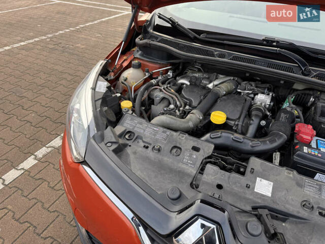 Оранжевый Рено Каптур, объемом двигателя 1.5 л и пробегом 153 тыс. км за 11800 $, фото 61 на Automoto.ua