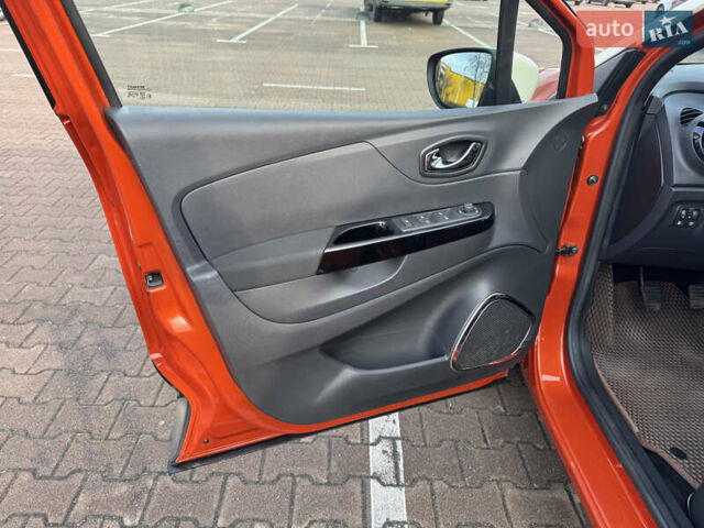 Оранжевый Рено Каптур, объемом двигателя 1.5 л и пробегом 153 тыс. км за 11800 $, фото 29 на Automoto.ua