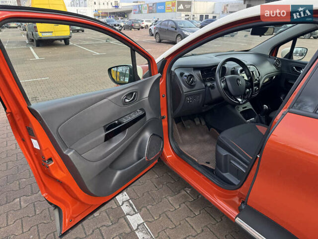 Оранжевый Рено Каптур, объемом двигателя 1.5 л и пробегом 153 тыс. км за 11800 $, фото 28 на Automoto.ua