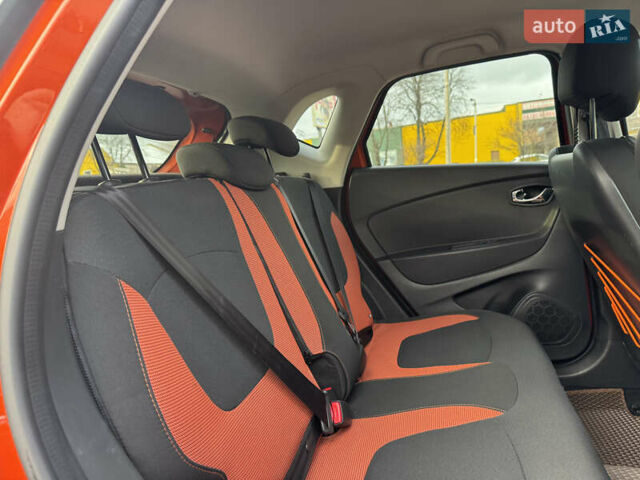 Оранжевый Рено Каптур, объемом двигателя 1.5 л и пробегом 153 тыс. км за 11800 $, фото 51 на Automoto.ua