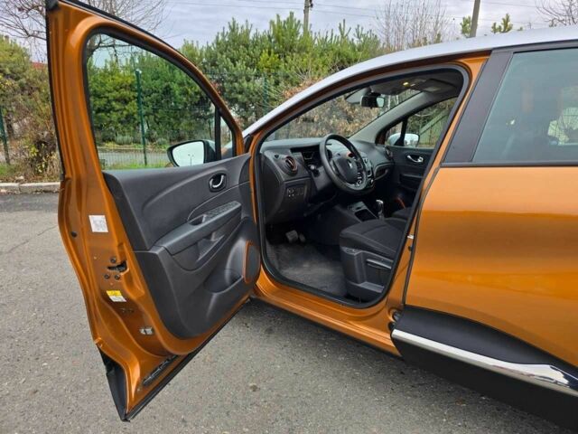 Помаранчевий Рено Каптур, об'ємом двигуна 1.5 л та пробігом 99 тис. км за 13499 $, фото 14 на Automoto.ua