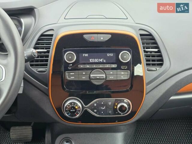 Помаранчевий Рено Каптур, об'ємом двигуна 1.46 л та пробігом 99 тис. км за 13499 $, фото 35 на Automoto.ua