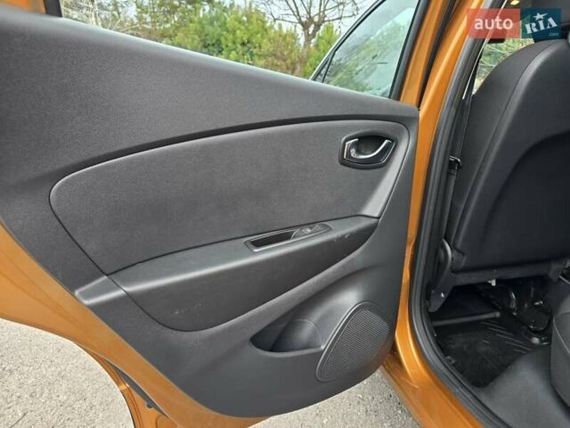 Помаранчевий Рено Каптур, об'ємом двигуна 1.46 л та пробігом 99 тис. км за 13499 $, фото 53 на Automoto.ua