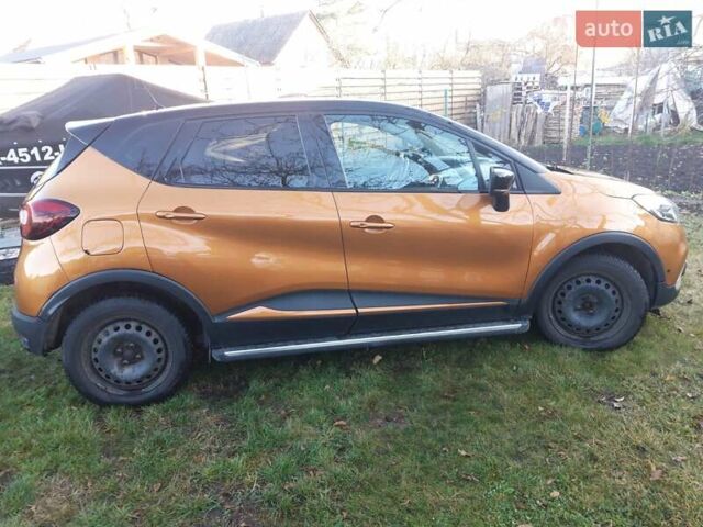 Оранжевый Рено Каптур, объемом двигателя 1.2 л и пробегом 63 тыс. км за 14000 $, фото 6 на Automoto.ua