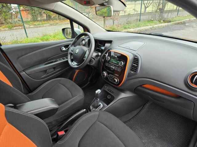 Помаранчевий Рено Каптур, об'ємом двигуна 1.5 л та пробігом 99 тис. км за 13499 $, фото 3 на Automoto.ua