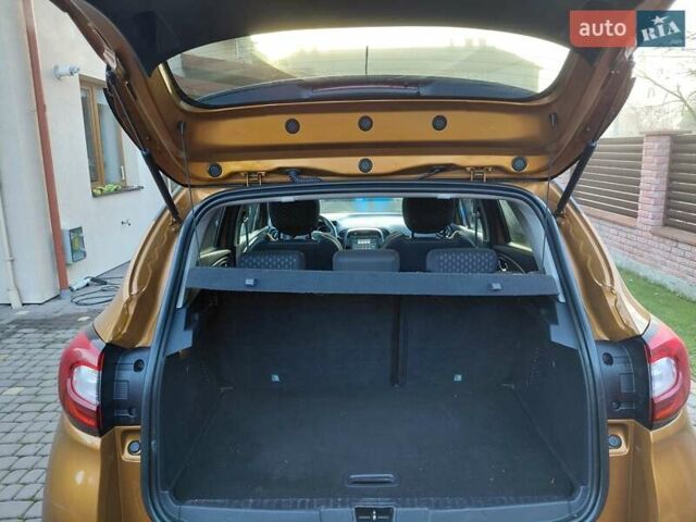 Оранжевый Рено Каптур, объемом двигателя 1.5 л и пробегом 197 тыс. км за 13900 $, фото 26 на Automoto.ua