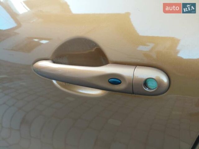 Оранжевый Рено Каптур, объемом двигателя 1.5 л и пробегом 197 тыс. км за 13900 $, фото 61 на Automoto.ua