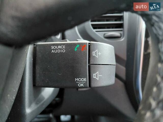 Оранжевый Рено Каптур, объемом двигателя 1.5 л и пробегом 197 тыс. км за 13900 $, фото 48 на Automoto.ua