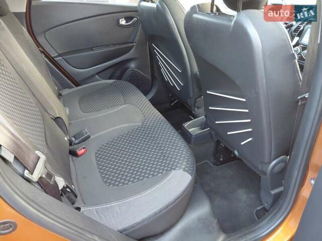 Оранжевый Рено Каптур, объемом двигателя 1.5 л и пробегом 197 тыс. км за 13900 $, фото 28 на Automoto.ua