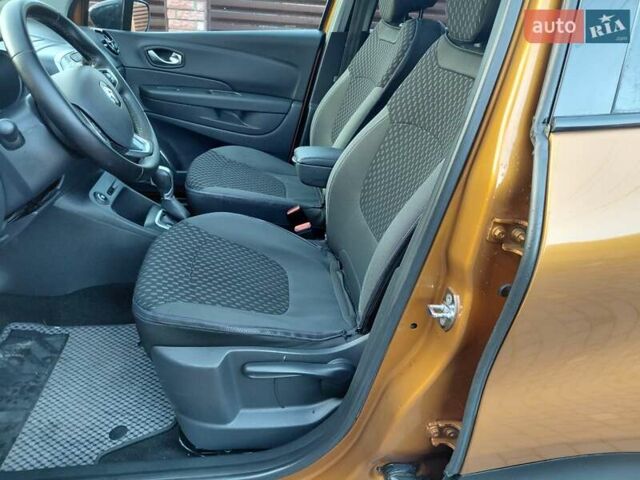 Оранжевый Рено Каптур, объемом двигателя 1.5 л и пробегом 197 тыс. км за 13900 $, фото 57 на Automoto.ua