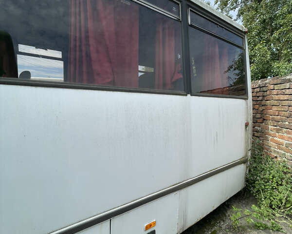 Білий Рено Карріер, об'ємом двигуна 6.2 л та пробігом 400 тис. км за 7000 $, фото 5 на Automoto.ua