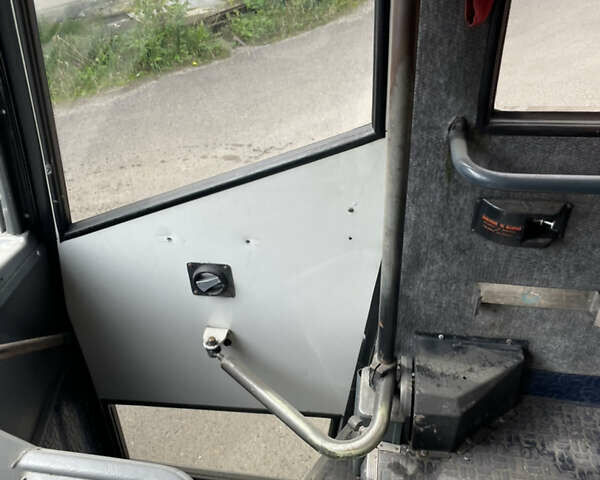 Білий Рено Карріер, об'ємом двигуна 6.2 л та пробігом 400 тис. км за 7000 $, фото 9 на Automoto.ua