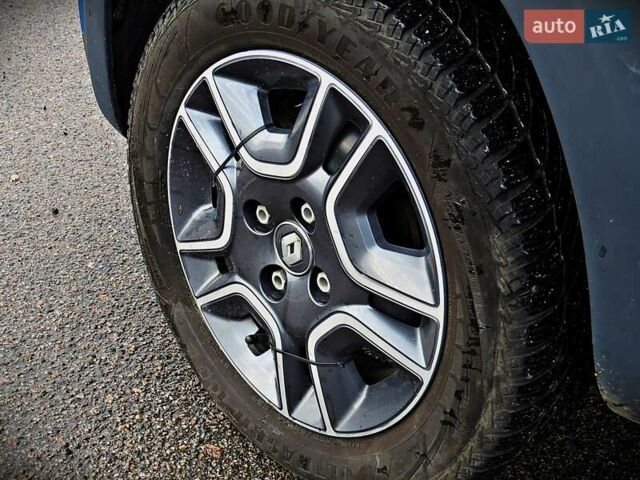 Синий Рено City K-ZE, объемом двигателя 0 л и пробегом 47 тыс. км за 10700 $, фото 4 на Automoto.ua