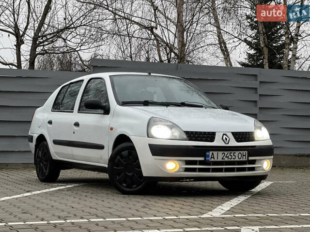 Белый Рено Клио, объемом двигателя 1.4 л и пробегом 346 тыс. км за 2450 $, фото 2 на Automoto.ua