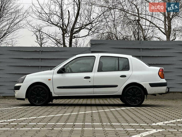 Белый Рено Клио, объемом двигателя 1.4 л и пробегом 346 тыс. км за 2450 $, фото 5 на Automoto.ua
