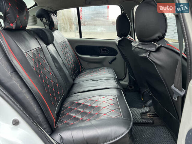 Белый Рено Клио, объемом двигателя 1.4 л и пробегом 346 тыс. км за 2450 $, фото 24 на Automoto.ua