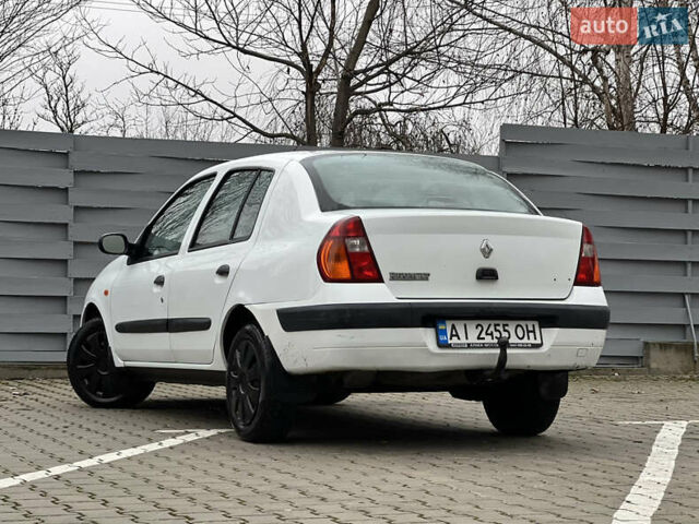 Белый Рено Клио, объемом двигателя 1.4 л и пробегом 346 тыс. км за 2450 $, фото 7 на Automoto.ua