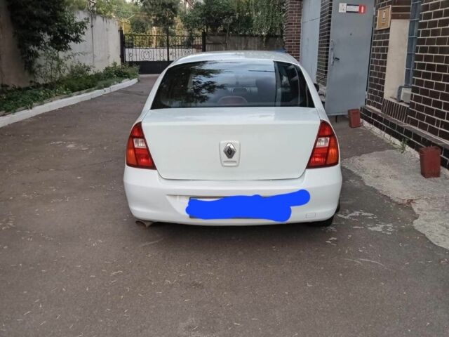 Білий Рено Кліо, об'ємом двигуна 1.6 л та пробігом 280 тис. км за 3200 $, фото 2 на Automoto.ua