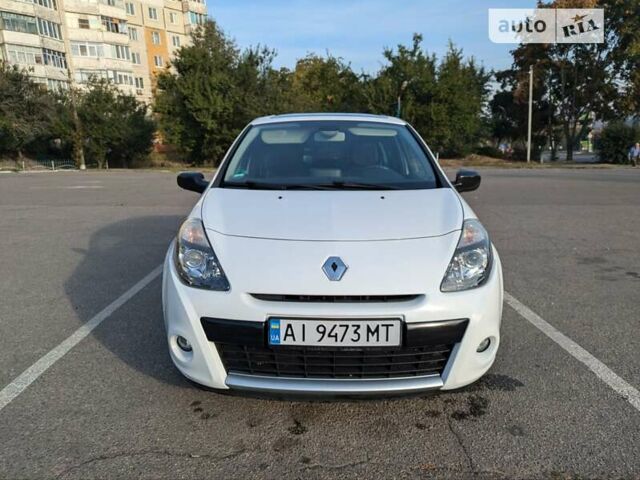 Белый Рено Клио, объемом двигателя 1.15 л и пробегом 171 тыс. км за 5000 $, фото 6 на Automoto.ua