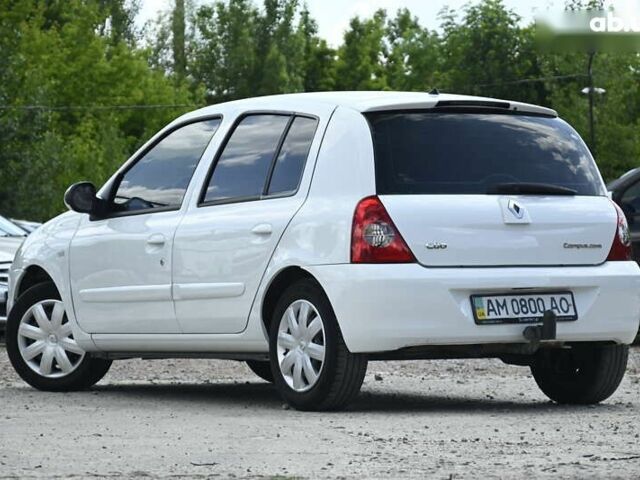 Белый Рено Клио, объемом двигателя 1.1 л и пробегом 105 тыс. км за 5500 $, фото 8 на Automoto.ua