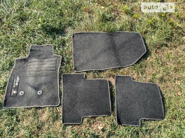 Белый Рено Клио, объемом двигателя 1.15 л и пробегом 171 тыс. км за 5000 $, фото 40 на Automoto.ua