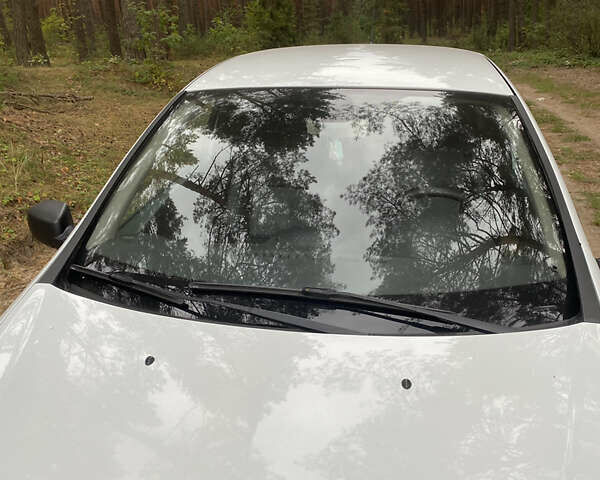 Білий Рено Кліо, об'ємом двигуна 1.46 л та пробігом 310 тис. км за 4700 $, фото 10 на Automoto.ua